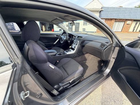 Used 2010 Hyundai Genesis 2.0T RWD image 61