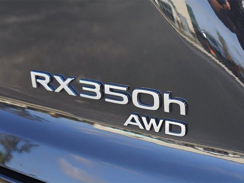 Used 2023 Lexus RX 350h image 9
