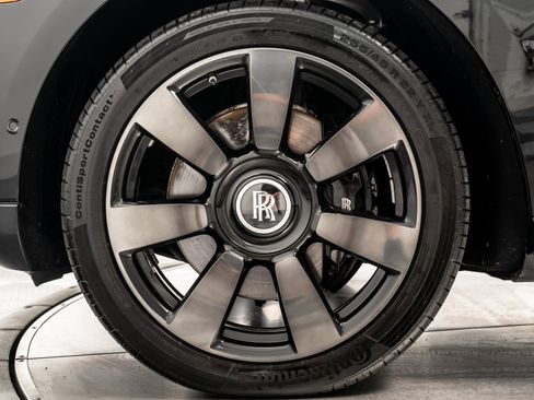 Used 2020 Rolls-Royce Cullinan AWD/4WD image 10