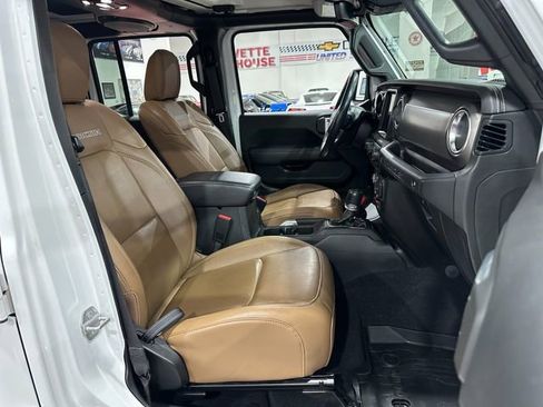 Used 2021 Jeep Wrangler Unlimited Rubicon image 12
