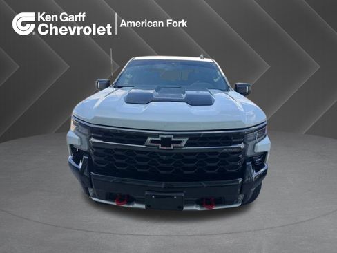Used 2023 Chevrolet Silverado 1500 ZR2 AWD/4WD image 1