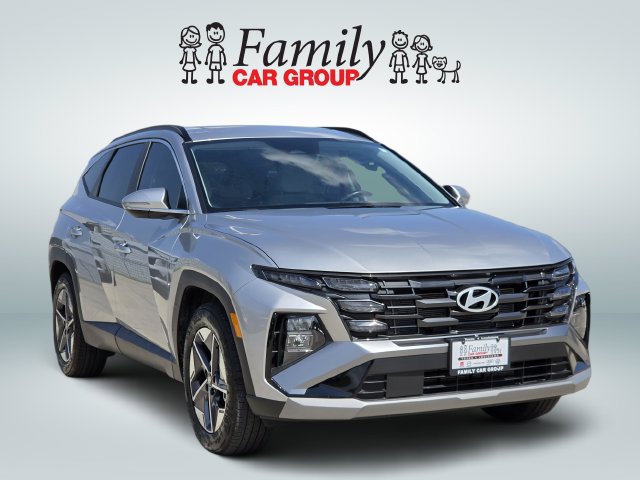 Used 2026 Hyundai Tucson SEL FWD image 2