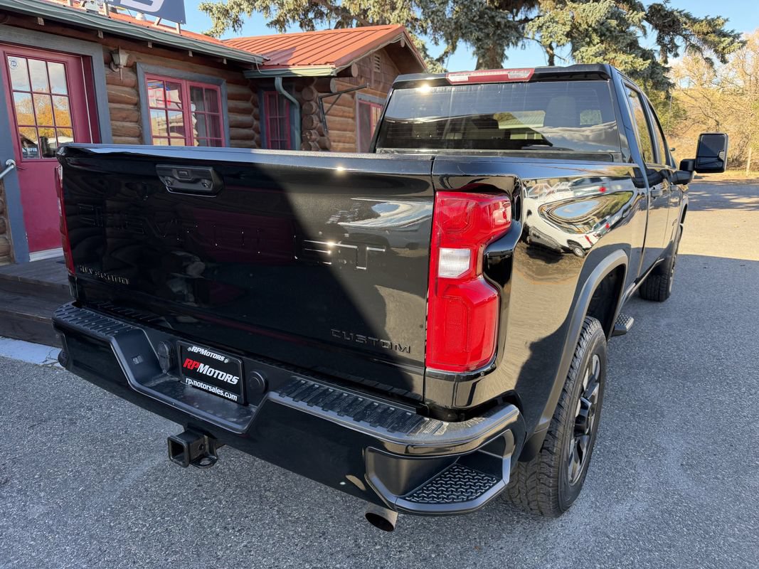 Used 2020 Chevrolet Silverado 2500 Custom w/ Custom Convenience Package AWD/4WD image 20