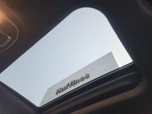 New 2025 Jeep Grand Cherokee Altitude image 19