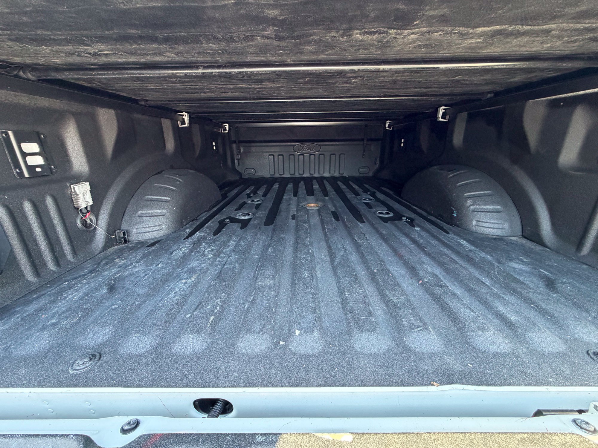 Used 2025 Ford F450 Platinum w/ FX4 Off-Road Package AWD/4WD image 11