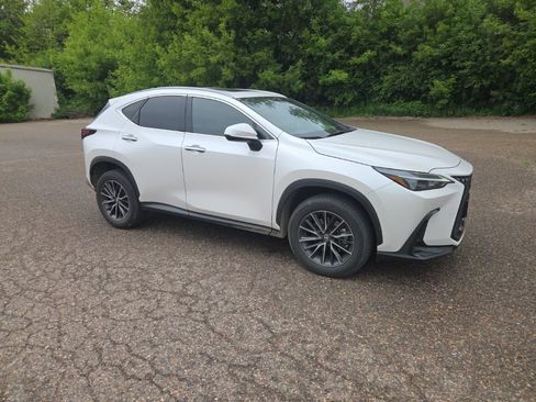 Used 2024 Lexus NX 350 AWD image 18