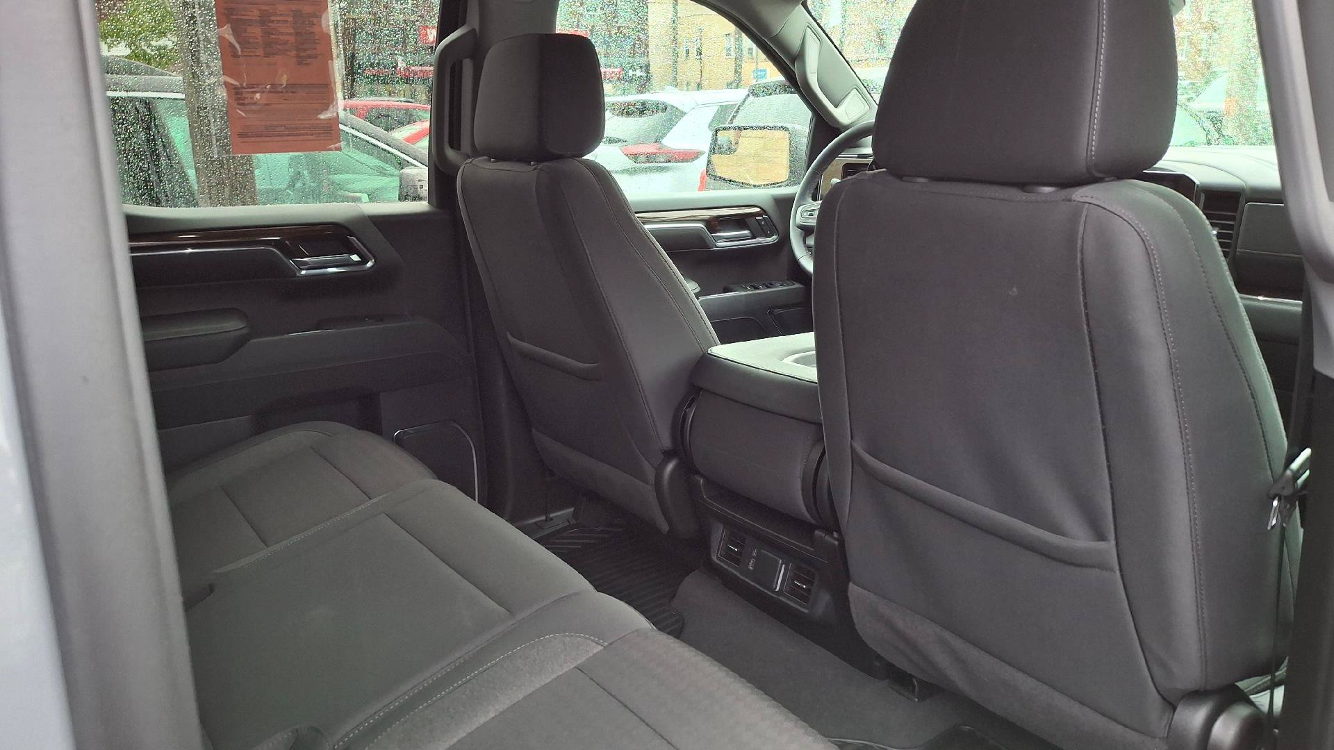 Used 2024 GMC Sierra 1500 Elevation AWD/4WD image 10