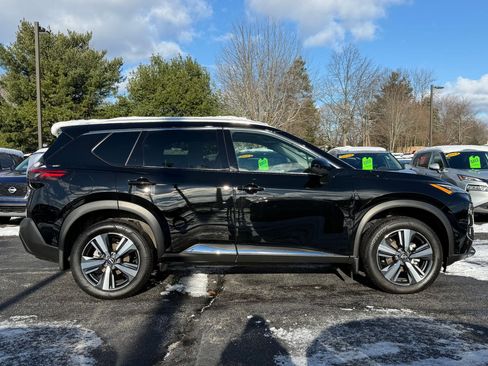 Certified 2023 Nissan Rogue SL w/ SL Premium Package image 4