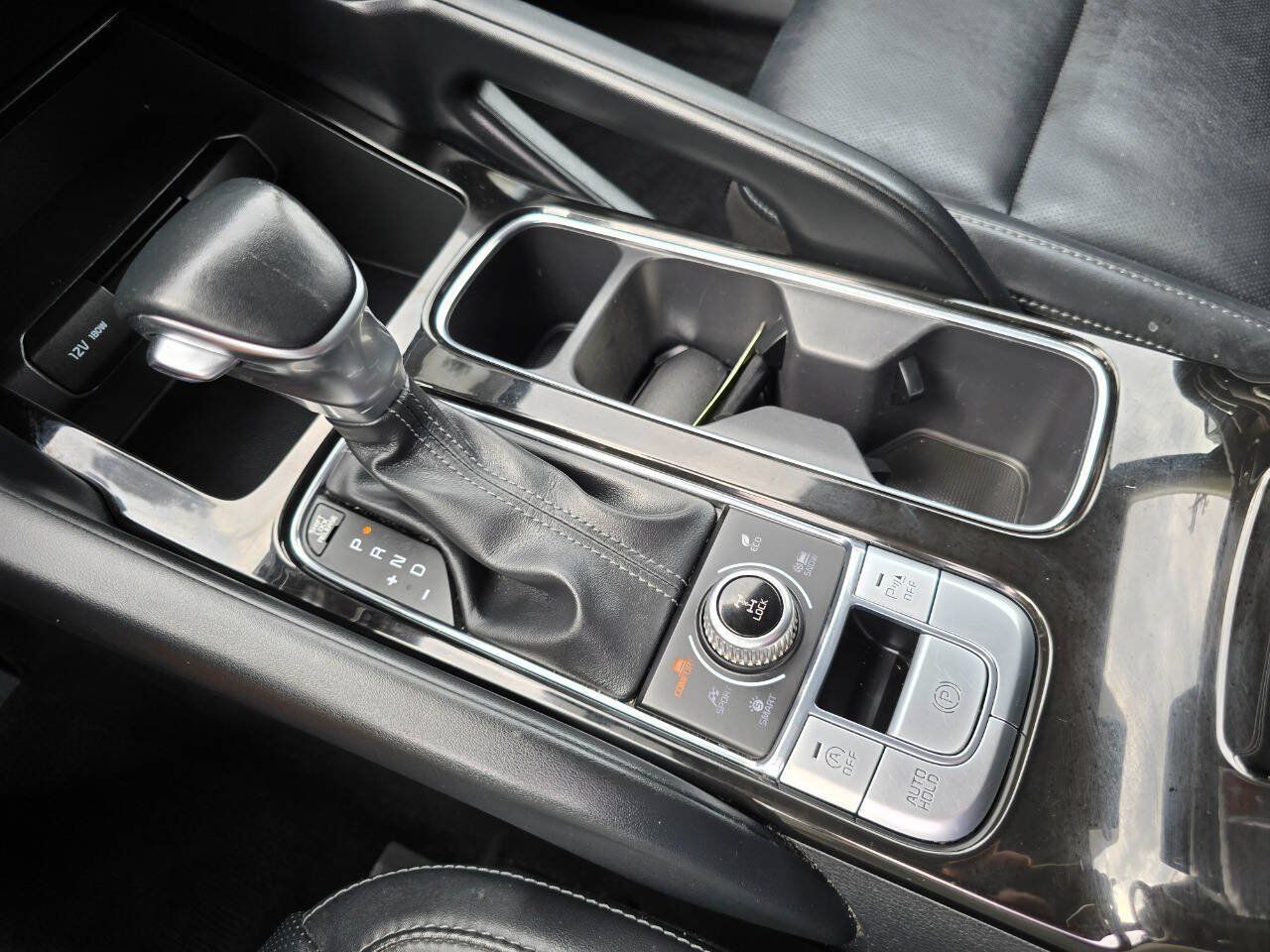 Used 2020 Kia Telluride S w/ S 8 Passenger Seating Package AWD/4WD image 19