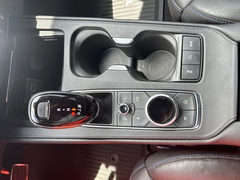 Used 2024 Cadillac XT4 Sport FWD image 31
