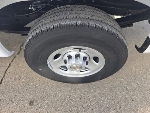 New 2025 Chevrolet Express 2500 w/ Driver Convenience Package image 6