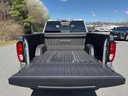 New 2026 GMC Sierra 1500 Elevation w/ Elevation Premium Package AWD/4WD image 21