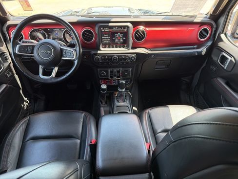 Used 2020 Jeep Gladiator Rubicon AWD/4WD image 18