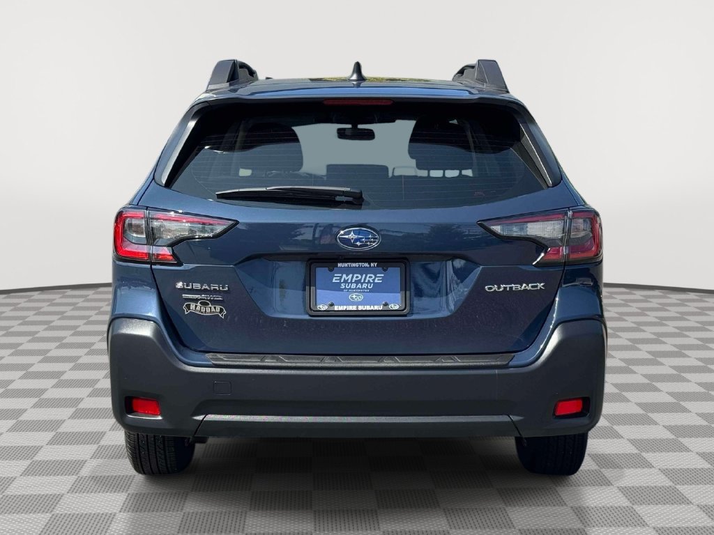 Used 2024 Subaru Outback AWD/4WD image 7