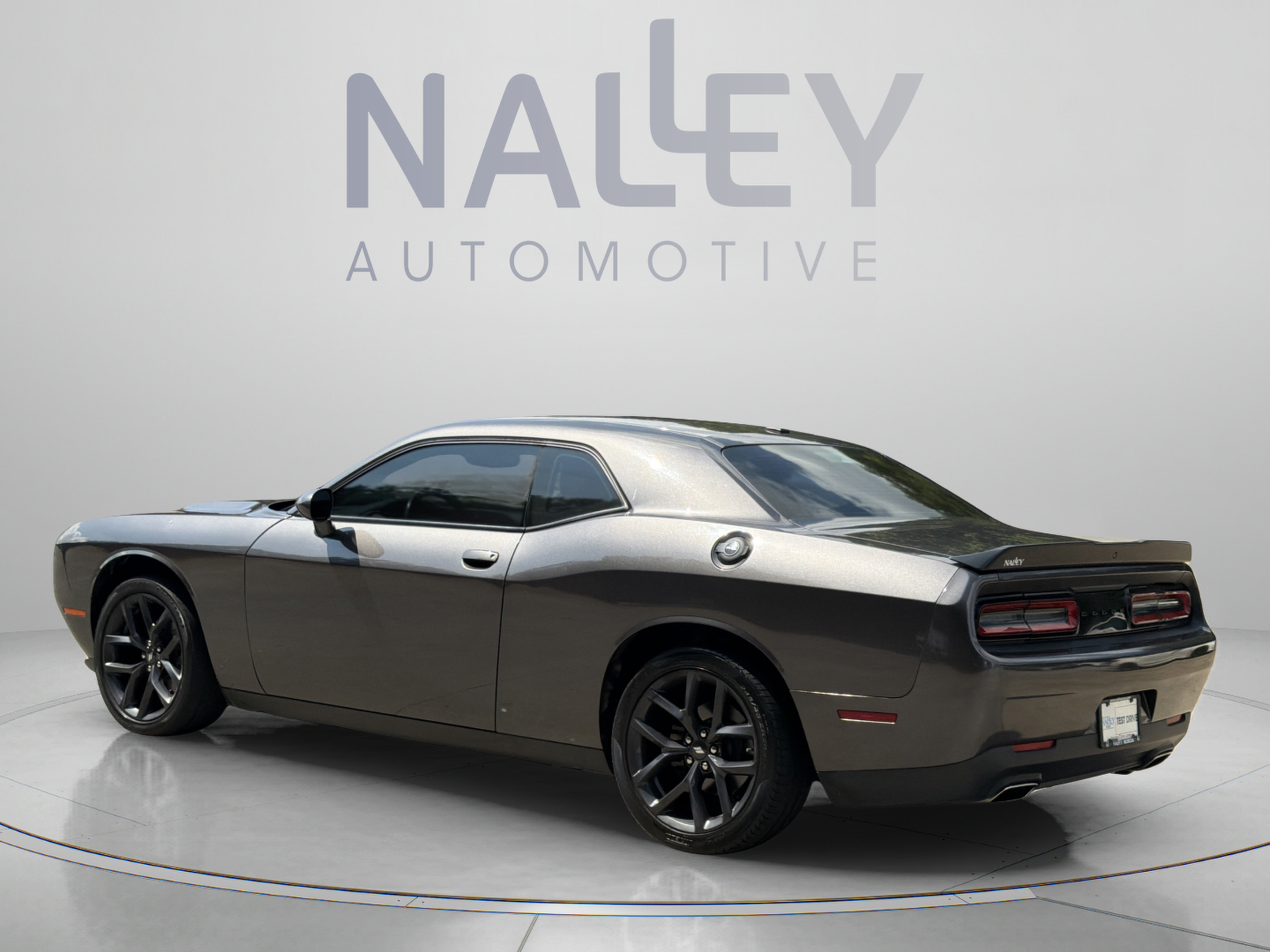 Used 2021 Dodge Challenger SXT w/ Blacktop Package RWD image 3