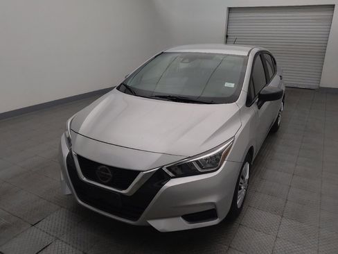 Used 2020 Nissan Versa S FWD image 15