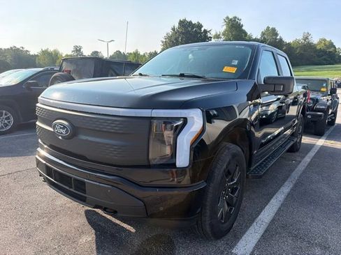 Used 2024 Ford F150 Lightning Flash AWD/4WD image 2