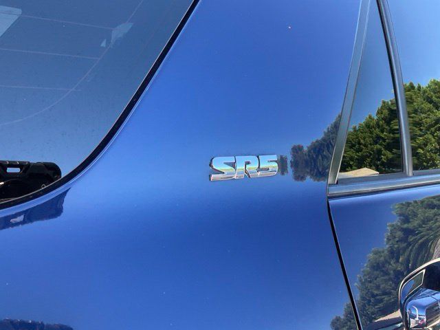 Used 2019 Toyota 4Runner SR5 RWD image 7