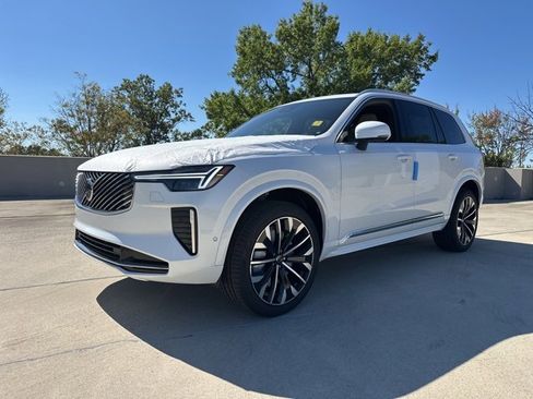 New 2026 Volvo XC90 B6 Plus w/ Protection Package Premier image 3