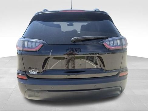 Used 2023 Jeep Cherokee Altitude Lux AWD/4WD image 4
