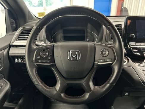 Certified 2023 Honda Odyssey Sport image 17