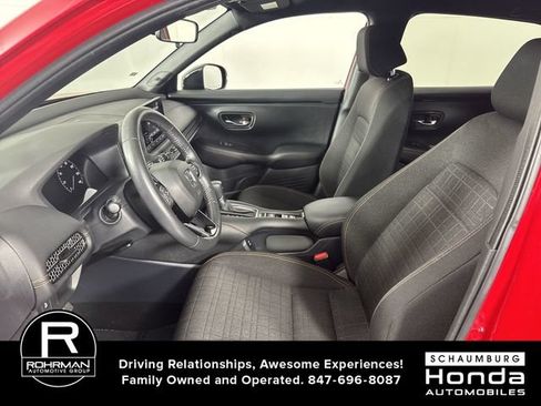 Used 2024 Honda HR-V Sport image 4