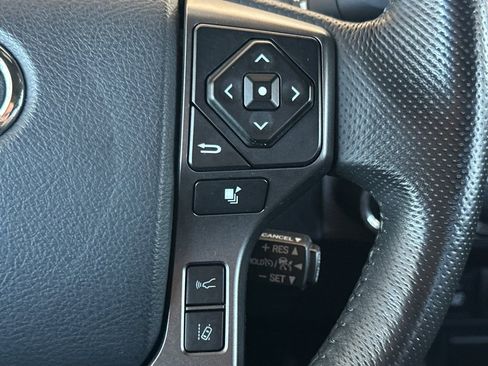 Certified 2018 Toyota Tacoma TRD Sport image 28