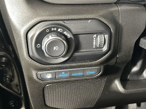 Used 2023 Jeep Wrangler Unlimited w/ Cold Weather Group AWD/4WD image 19