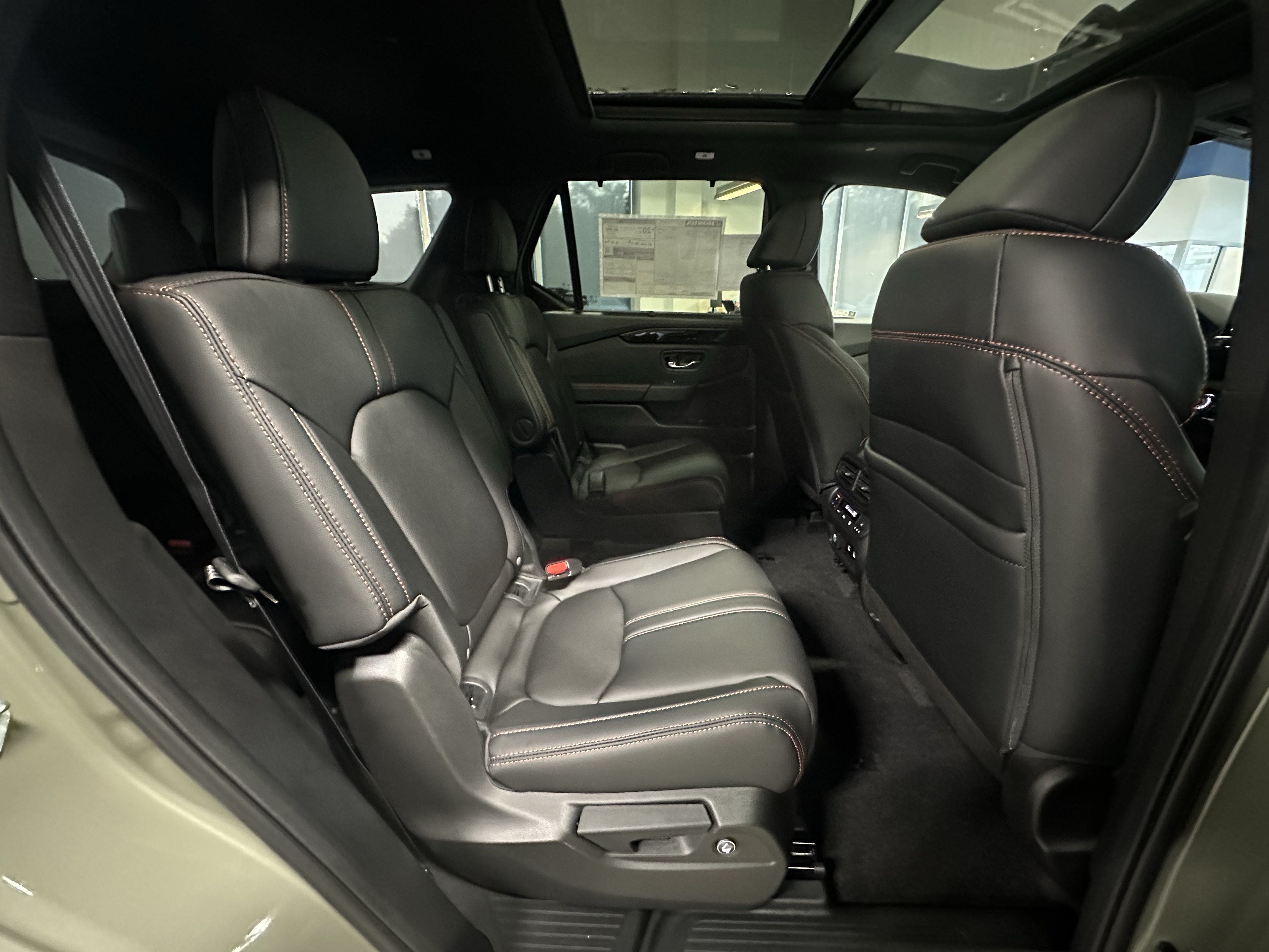 New 2026 Honda Pilot TrailSport image 29