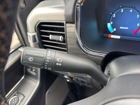 New 2025 Ford F150 Lariat w/ Equipment Group 501A Mid image 29