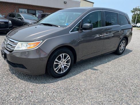 Used 2011 Honda Odyssey EX-L image 2