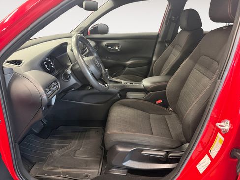 Used 2024 Honda HR-V Sport image 22