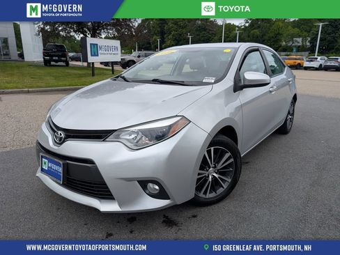 Used 2016 Toyota Corolla LE FWD image 1