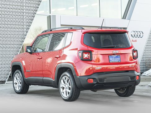 Used 2016 Jeep Renegade Latitude w/ Safety & Security Group image 5