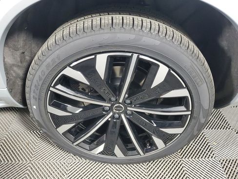 New 2026 Volvo XC90 T8 Ultra w/ Protection Package Premier AWD/4WD image 11