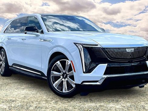 Used 2026 Cadillac Escalade IQ Luxury 2 AWD/4WD image 1