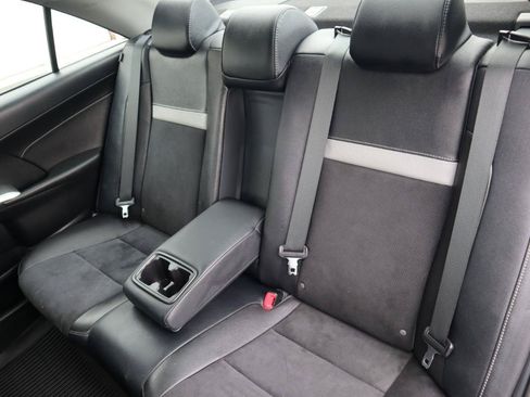 Used 2014 Toyota Camry SE w/ Leather Package FWD image 49
