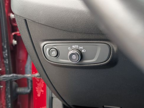 Certified 2022 Chevrolet Equinox LT image 25