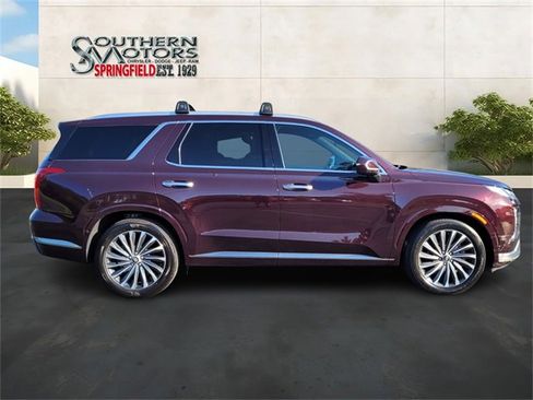 Used 2023 Hyundai Palisade Calligraphy image 6
