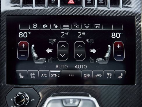 Used 2024 Lamborghini Urus Performante image 78