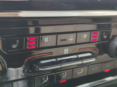 Used 2024 Jeep Grand Cherokee Limited 4xe w/ Luxury Tech Group II image 25