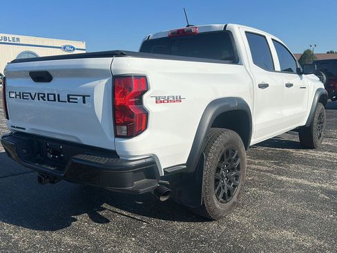 Used 2024 Chevrolet Colorado Trail Boss AWD/4WD image 5
