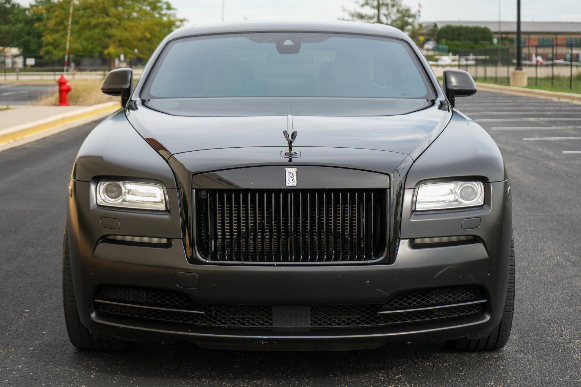 Used 2015 Rolls-Royce Wraith RWD image 2
