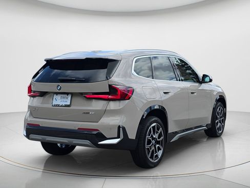 New 2026 BMW X1 xDrive28i AWD/4WD image 5