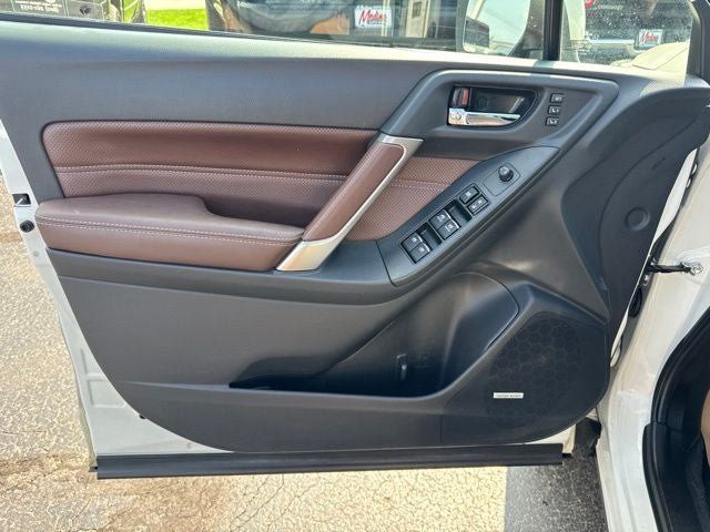 Used 2017 Subaru Forester 2.5i Touring w/ Popular Package #2 AWD/4WD image 8