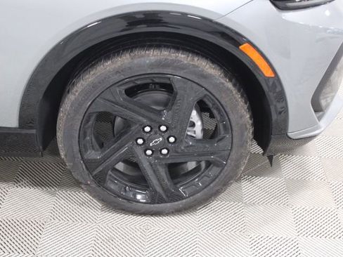 New 2026 Chevrolet Equinox EV RS image 39