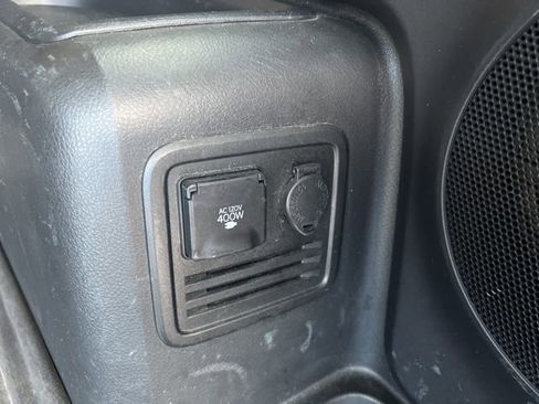 Used 2018 Toyota 4Runner Limited image 62