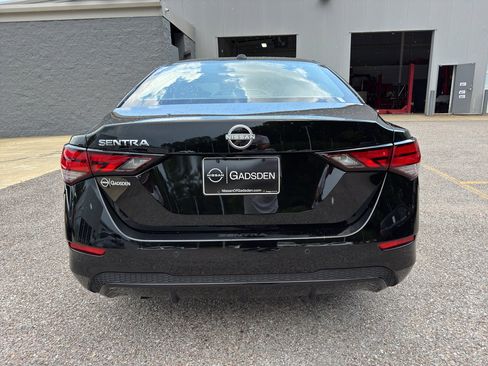 New 2025 Nissan Sentra SV w/ Trunk Package image 8