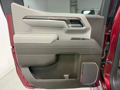 New 2026 GMC Sierra 1500 SLT w/ SLT Premium Package AWD/4WD image 25