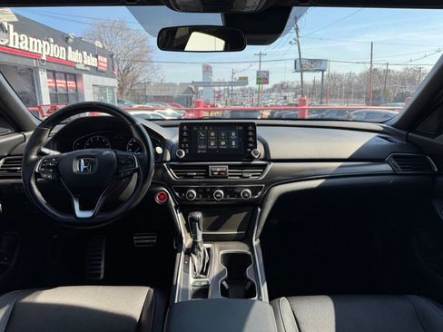 Used 2019 Honda Accord Sport image 42